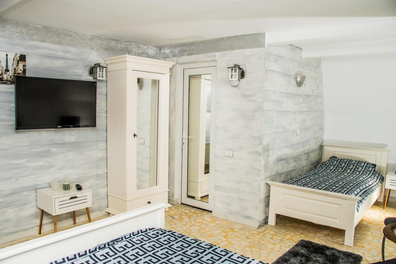 La Verde Hotel Jászvásár Kültér fotó