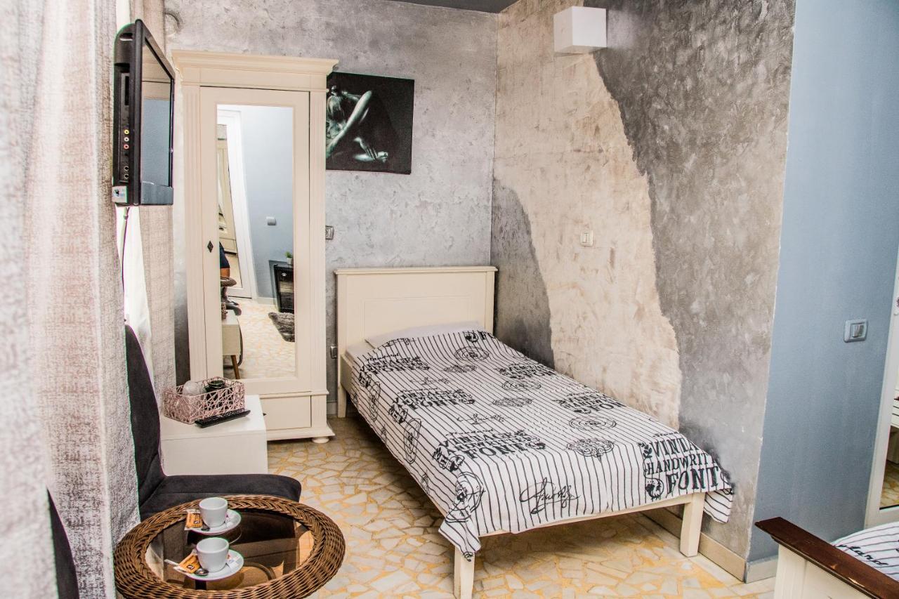 La Verde Hotel Jászvásár Kültér fotó